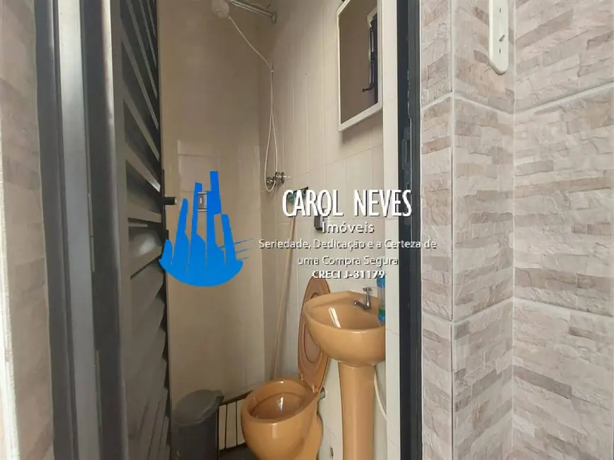 Foto 8 de Casa com 2 quartos à venda, 132m2 em Mongagua - SP