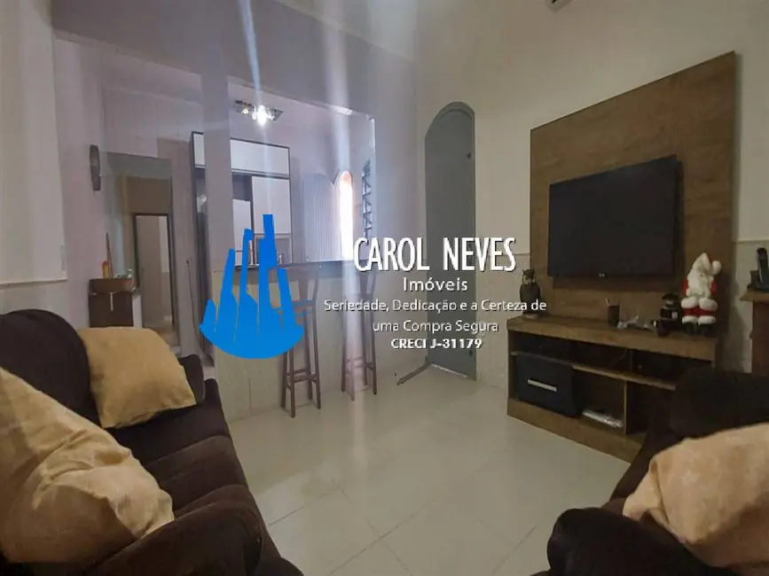 Foto 2 de Casa com 2 quartos à venda, 132m2 em Mongagua - SP