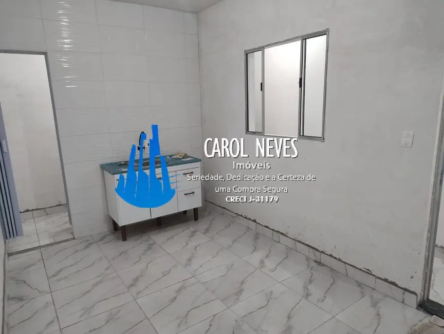 Foto 3 de Kitnet com 1 quarto à venda, 40m2 em Mongagua - SP