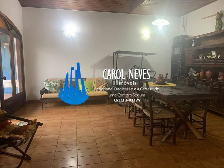 Foto 8 de Casa com 3 quartos à venda, 310m2 em Centro, Mongagua - SP