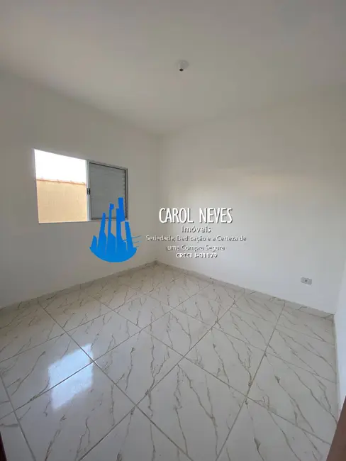 Foto 9 de Casa com 2 quartos à venda, 58m2 em Itanhaem - SP