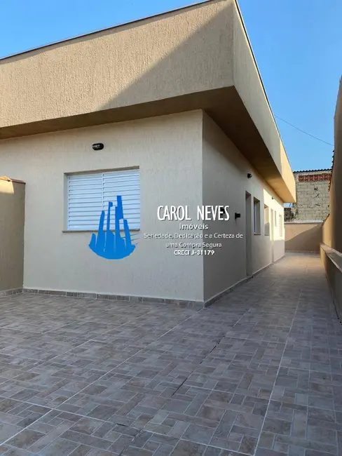 Foto 1 de Casa com 2 quartos à venda, 52m2 em Itanhaem - SP