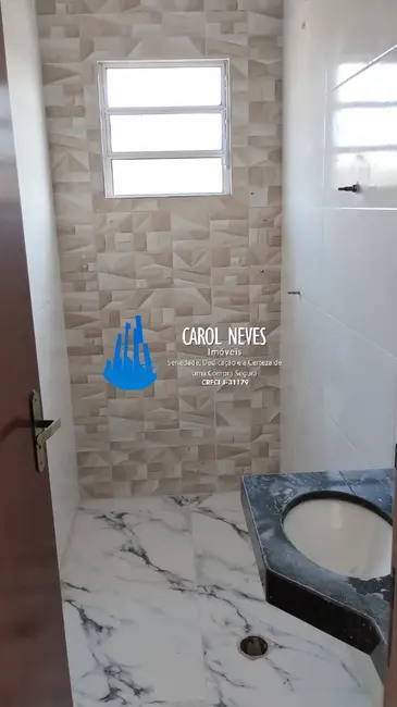 Foto 6 de Casa com 2 quartos à venda, 65m2 em Itanhaem - SP