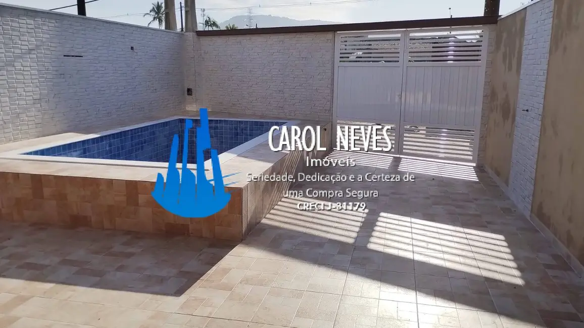 Foto 2 de Casa com 2 quartos à venda, 65m2 em Itanhaem - SP