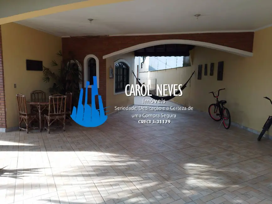 Foto 8 de Casa com 4 quartos à venda, 242m2 em Itanhaem - SP