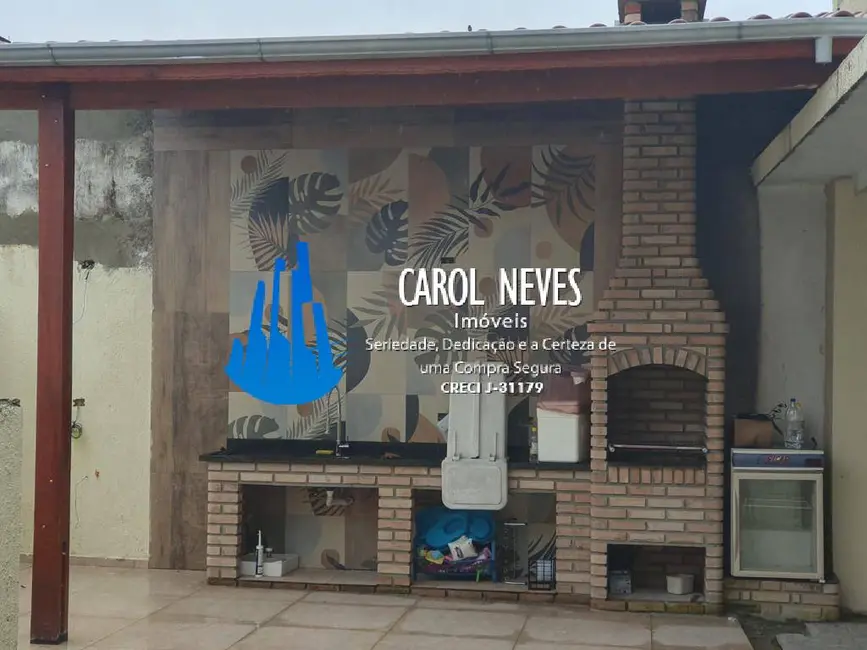 Foto 6 de Sobrado com 3 quartos à venda, 110m2 em Mongagua - SP