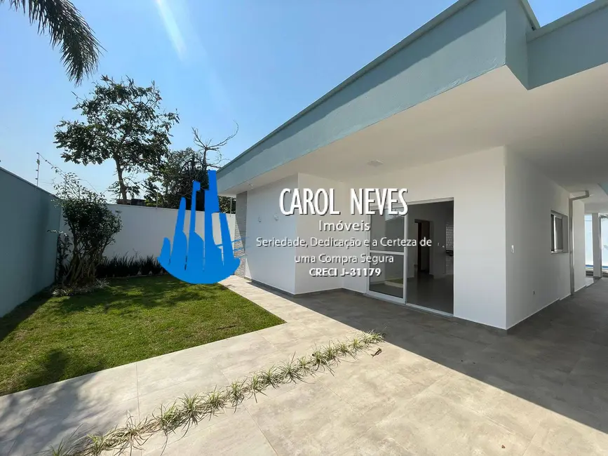 Foto 4 de Casa com 3 quartos à venda, 120m2 em Itanhaem - SP