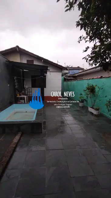 Foto 2 de Casa com 4 quartos à venda, 150m2 em Mongagua - SP