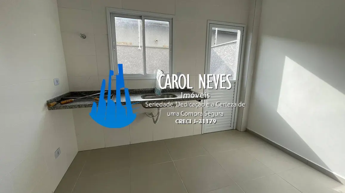 Foto 8 de Casa com 2 quartos à venda, 74m2 em Itanhaem - SP