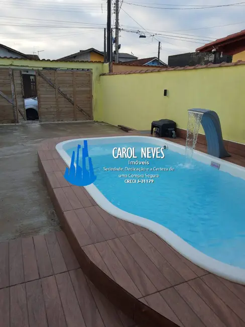 Foto 1 de Casa com 2 quartos à venda, 102m2 em Mongagua - SP