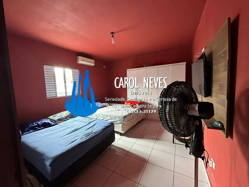 Foto 8 de Casa com 2 quartos à venda, 115m2 em Itanhaem - SP