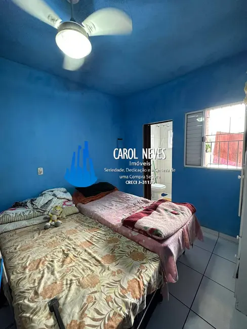 Foto 9 de Casa com 2 quartos à venda, 115m2 em Itanhaem - SP