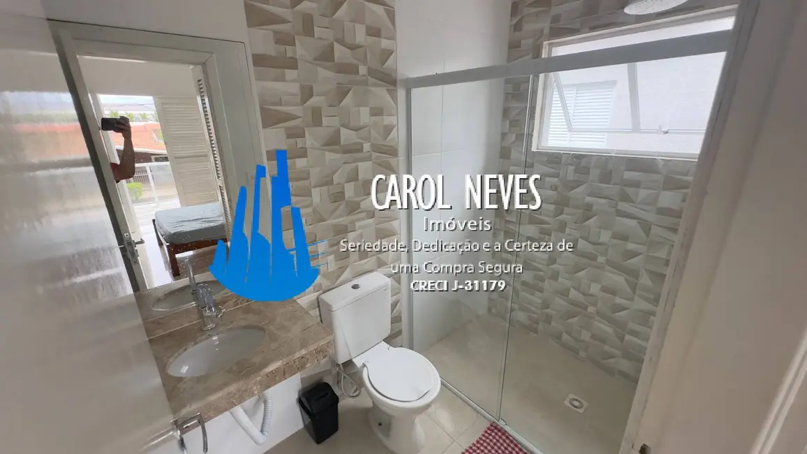 Foto 9 de Sobrado com 4 quartos à venda, 290m2 em Itanhaem - SP