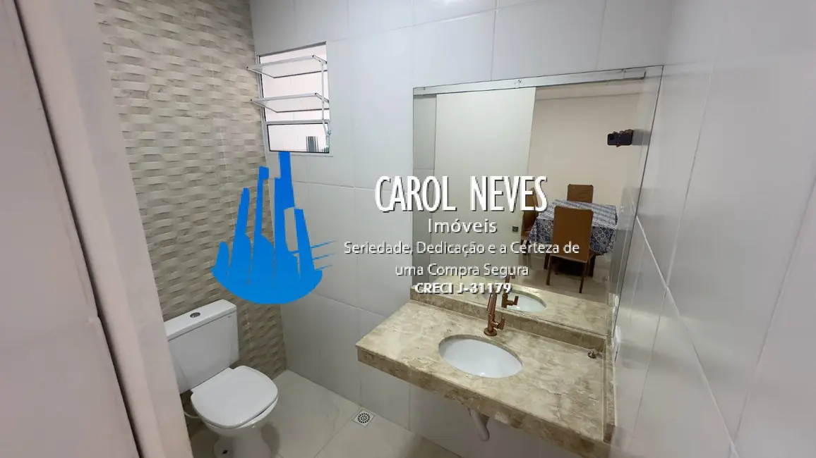 Foto 8 de Sobrado com 4 quartos à venda, 290m2 em Itanhaem - SP