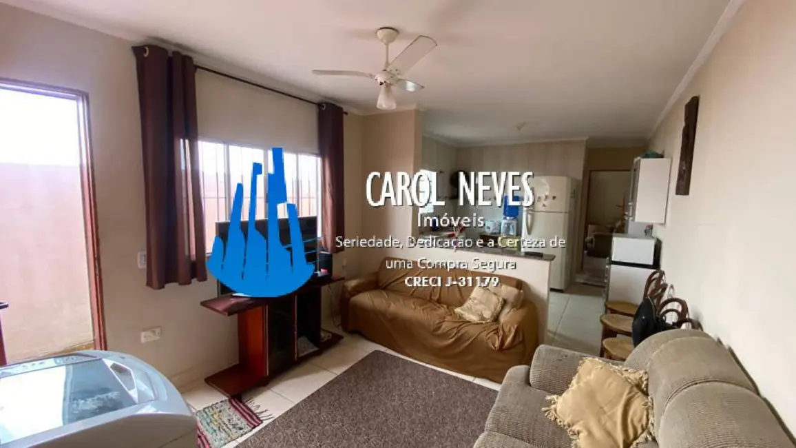 Foto 2 de Casa com 2 quartos à venda, 82m2 em Mongagua - SP