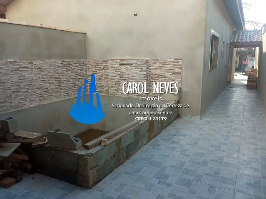 Foto 8 de Casa com 2 quartos à venda, 59m2 em Itanhaem - SP