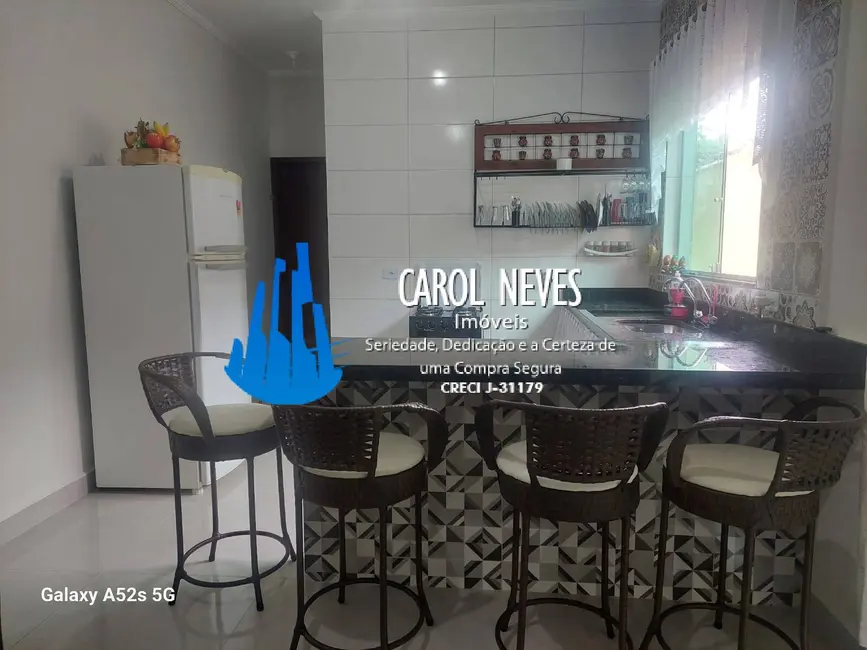 Foto 2 de Casa com 2 quartos à venda e para alugar, 65m2 em Itanhaem - SP