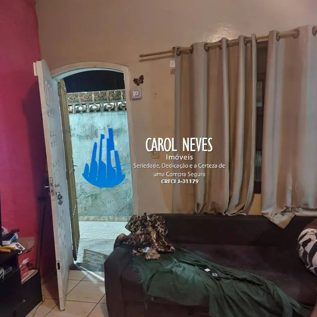 Foto 2 de Casa com 2 quartos à venda, 78m2 em Mongagua - SP