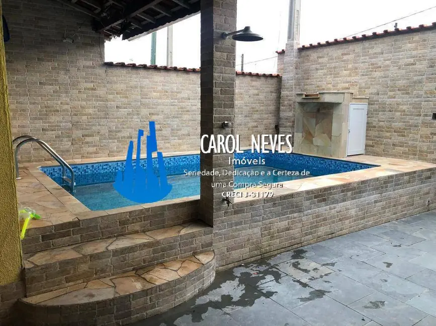 Foto 2 de Sobrado com 3 quartos à venda e para alugar, 250m2 em Itanhaem - SP