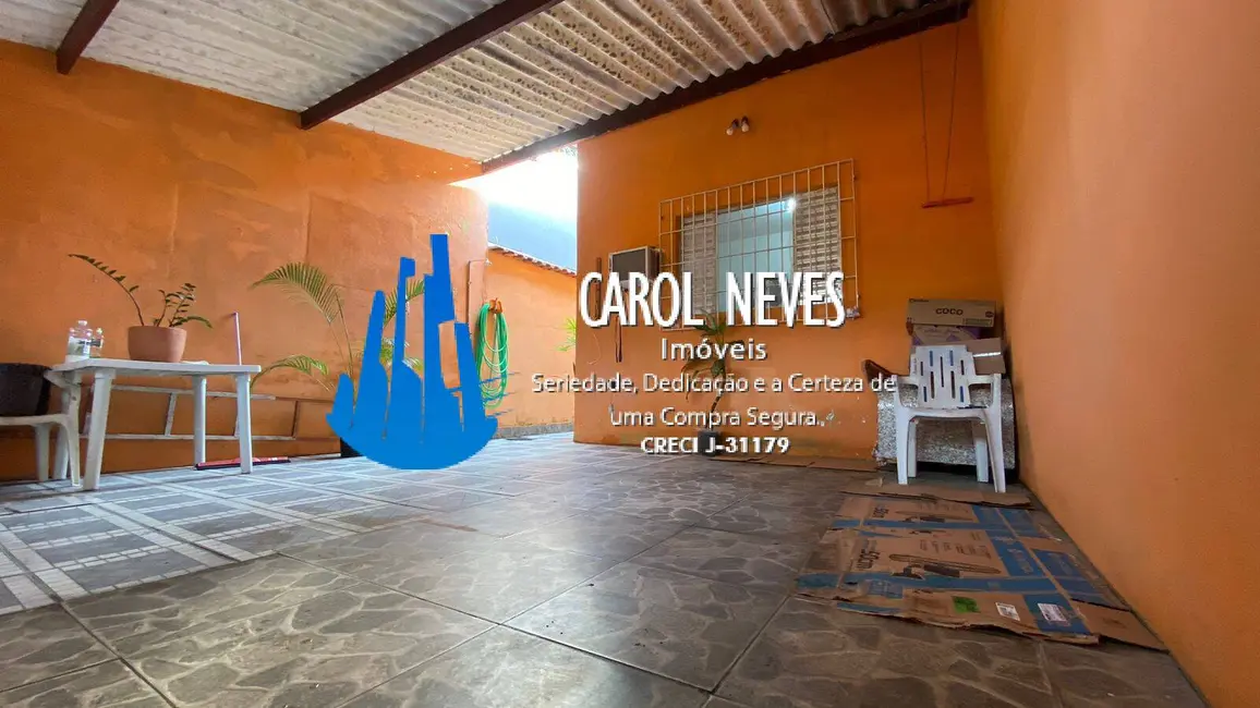 Foto 1 de Casa com 2 quartos à venda, 65m2 em Itanhaem - SP
