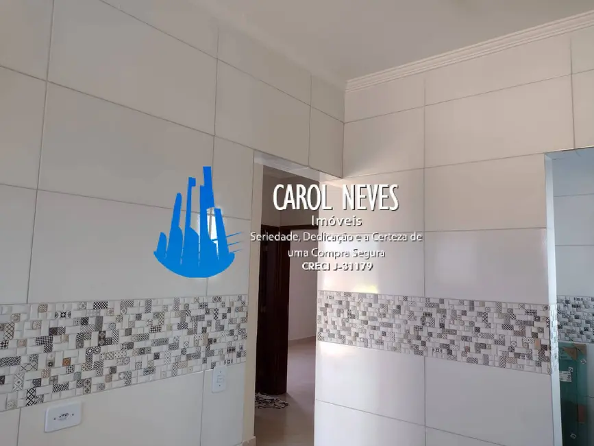 Foto 2 de Casa com 2 quartos à venda, 70m2 em Itanhaem - SP