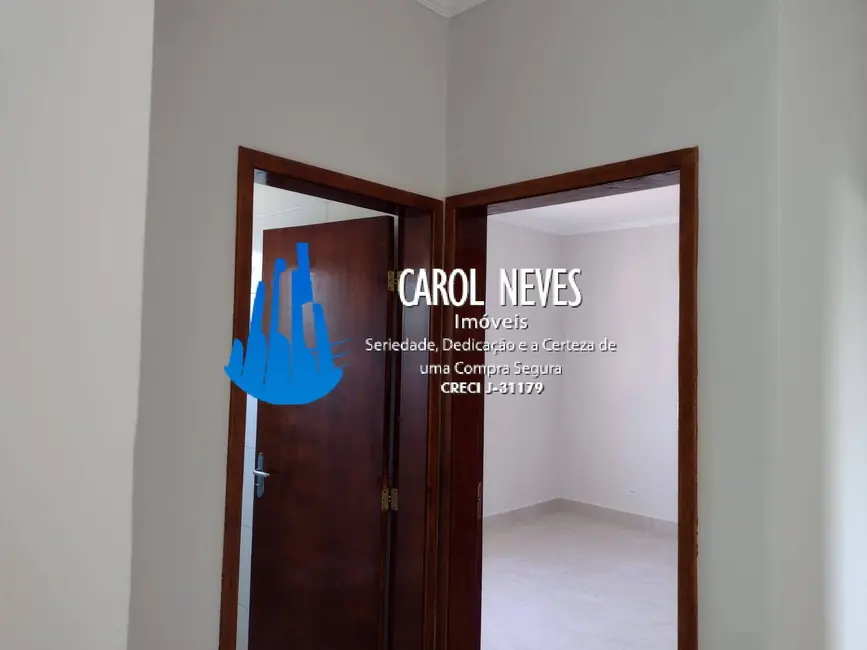 Foto 4 de Casa com 2 quartos à venda, 70m2 em Itanhaem - SP