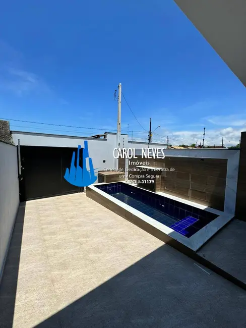 Foto 1 de Casa com 2 quartos à venda, 65m2 em Itanhaem - SP