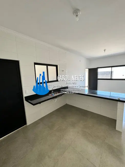 Foto 3 de Casa com 2 quartos à venda, 65m2 em Itanhaem - SP