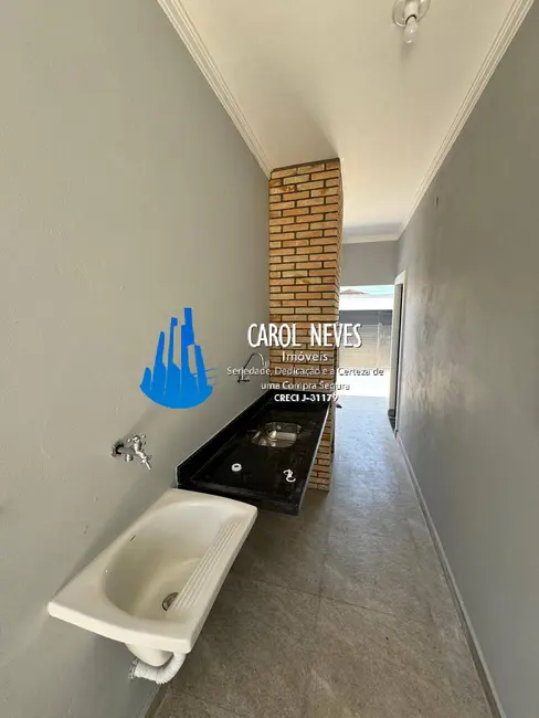 Foto 9 de Casa com 2 quartos à venda, 65m2 em Itanhaem - SP