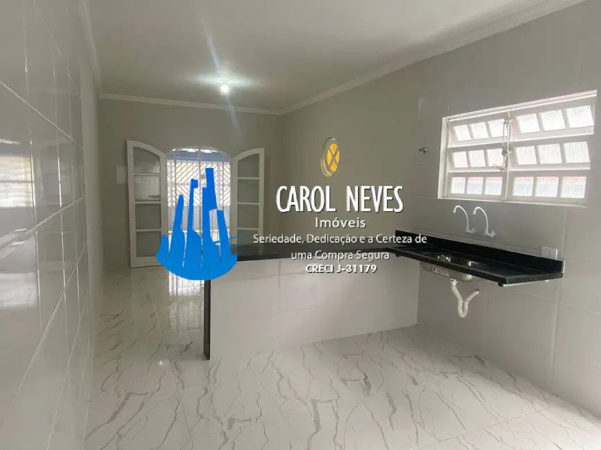 Foto 6 de Casa com 2 quartos à venda, 72m2 em Mongagua - SP