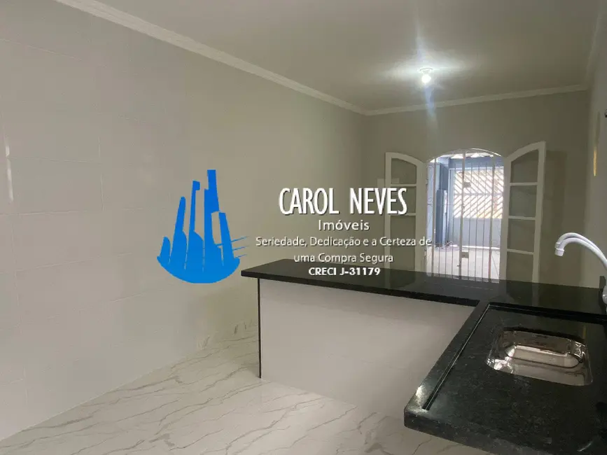 Foto 7 de Casa com 2 quartos à venda, 72m2 em Mongagua - SP