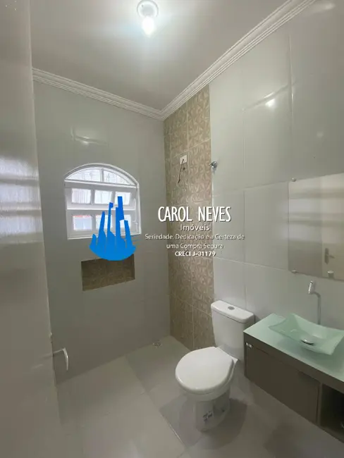 Foto 9 de Casa com 2 quartos à venda, 72m2 em Mongagua - SP