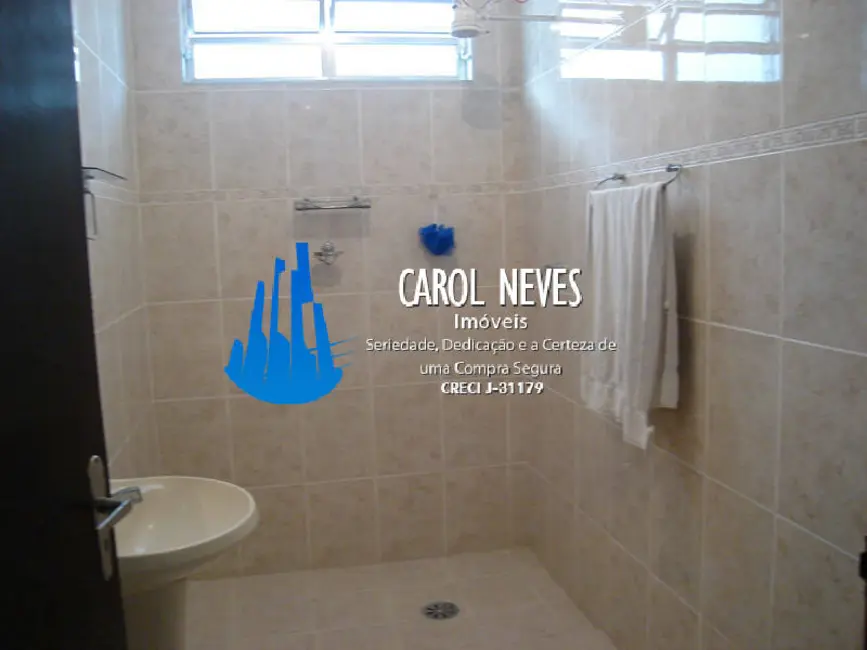 Foto 8 de Casa com 3 quartos à venda, 132m2 em Itanhaem - SP