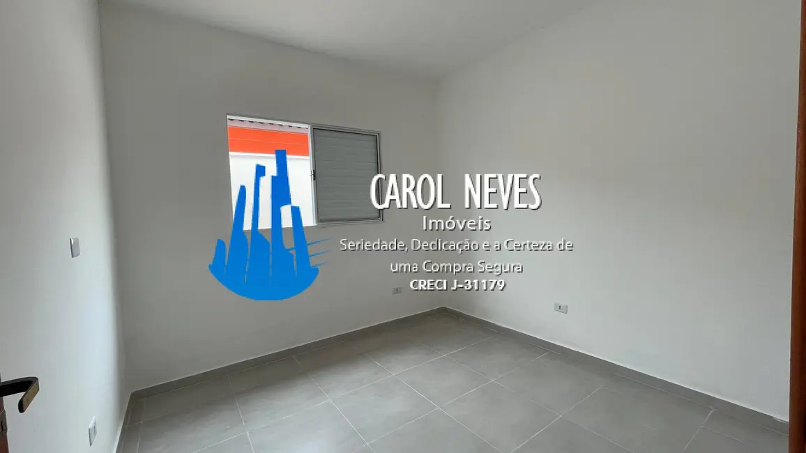 Foto 8 de Casa com 2 quartos à venda, 87m2 em Itanhaem - SP