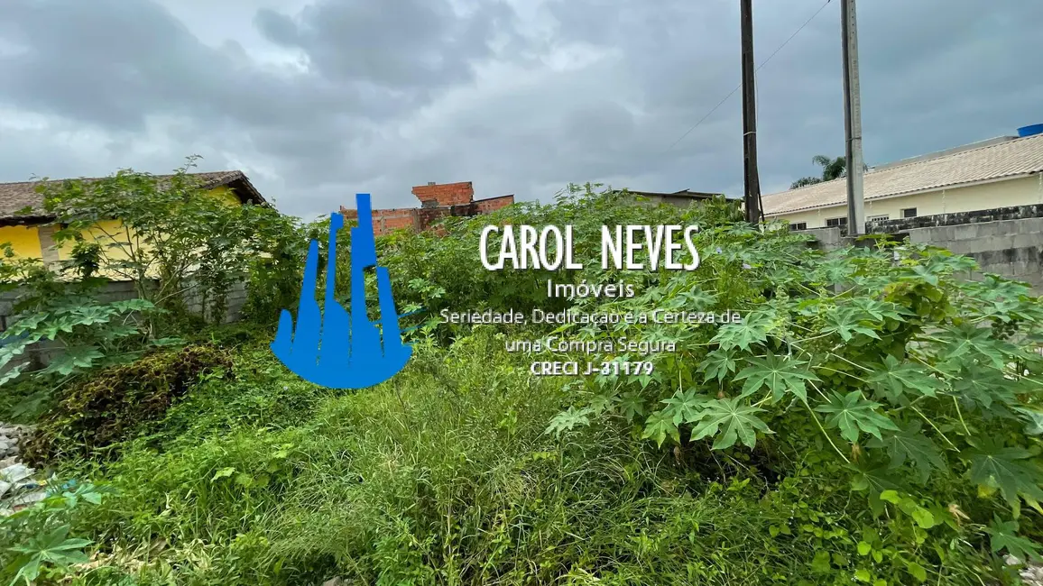 Foto 1 de Terreno / Lote à venda, 253m2 em Mongagua - SP