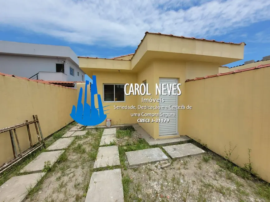Foto 2 de Casa com 2 quartos à venda, 65m2 em Itanhaem - SP