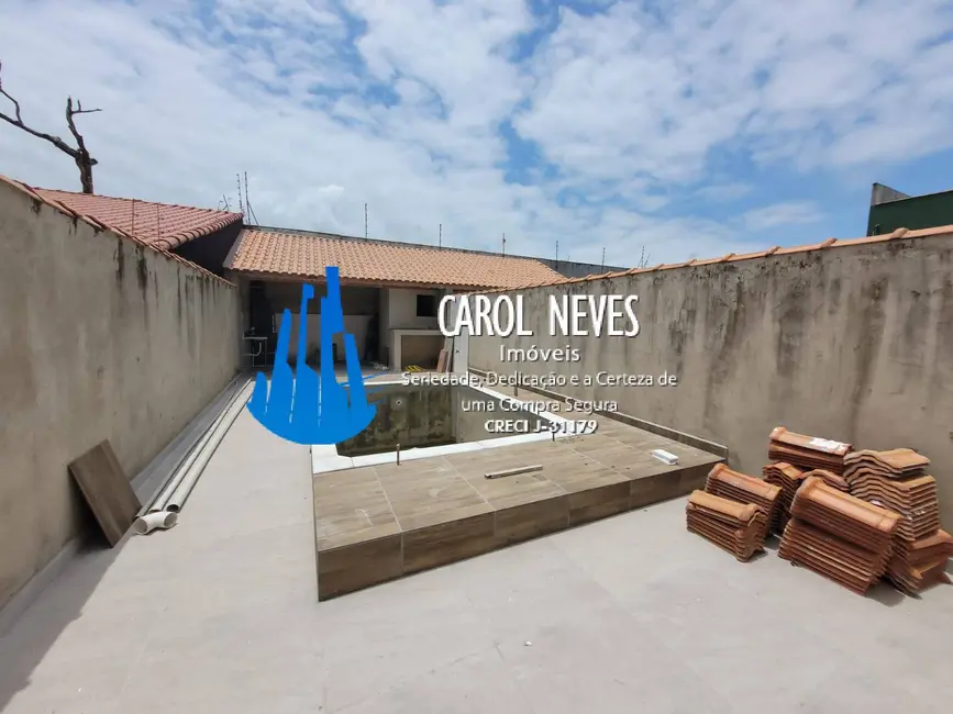 Foto 1 de Casa com 2 quartos à venda, 90m2 em Itanhaem - SP