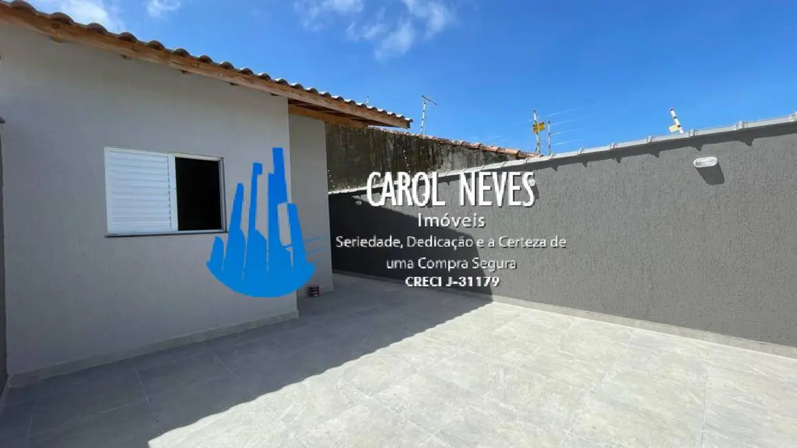 Foto 2 de Casa com 2 quartos à venda, 85m2 em Itanhaem - SP