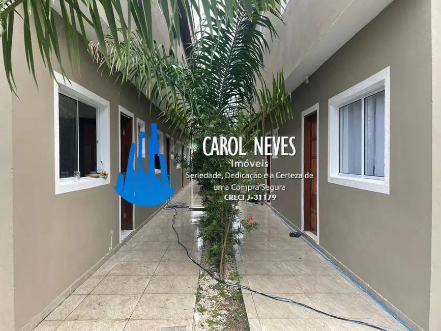 Foto 1 de Casa com 2 quartos à venda, 68m2 em Centro, Itanhaem - SP