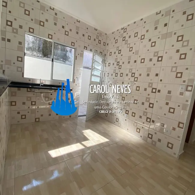 Foto 5 de Casa com 2 quartos à venda, 58m2 em Itanhaem - SP