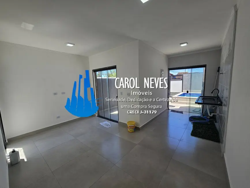 Foto 9 de Casa com 2 quartos à venda, 64m2 em Mongagua - SP