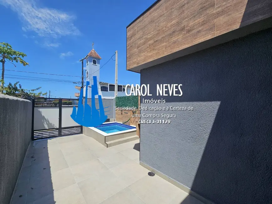 Foto 3 de Casa com 2 quartos à venda, 64m2 em Mongagua - SP