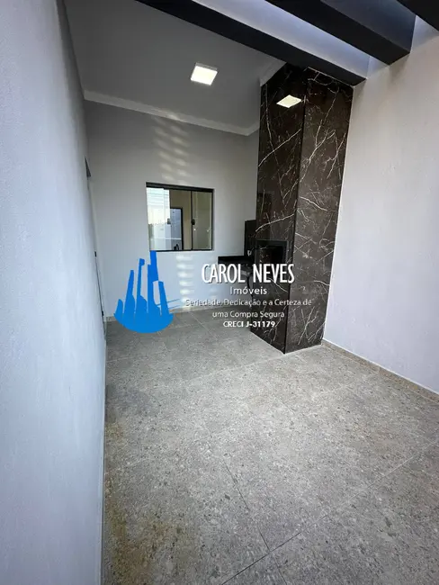 Foto 4 de Casa com 2 quartos à venda, 90m2 em Mongagua - SP