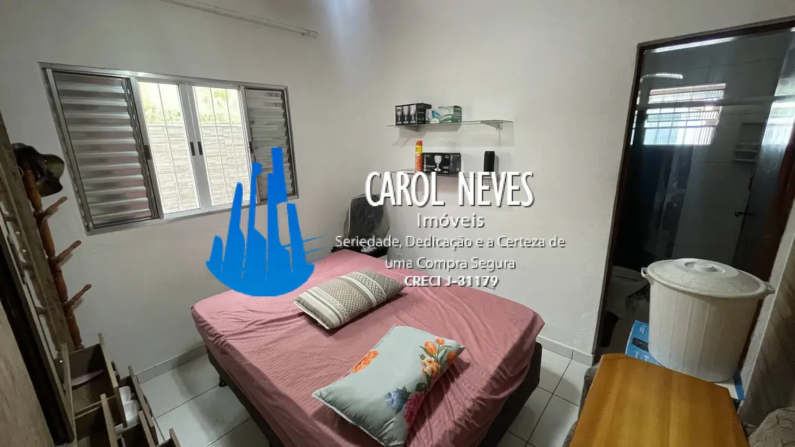 Foto 2 de Casa com 2 quartos à venda, 80m2 em Mongagua - SP