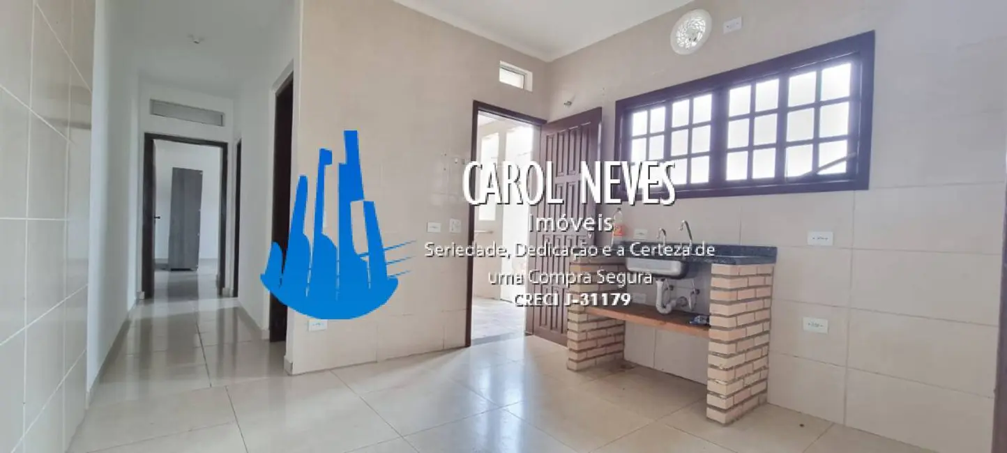 Foto 4 de Casa com 2 quartos à venda, 90m2 em Itanhaem - SP