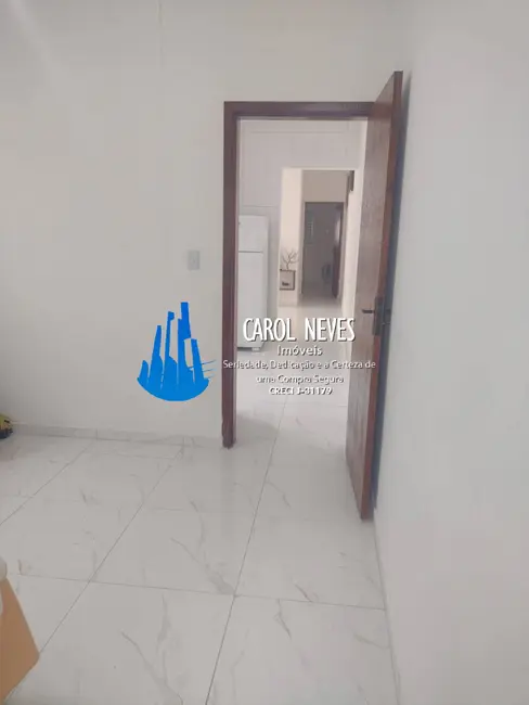 Foto 8 de Casa com 2 quartos à venda, 85m2 em Mongagua - SP