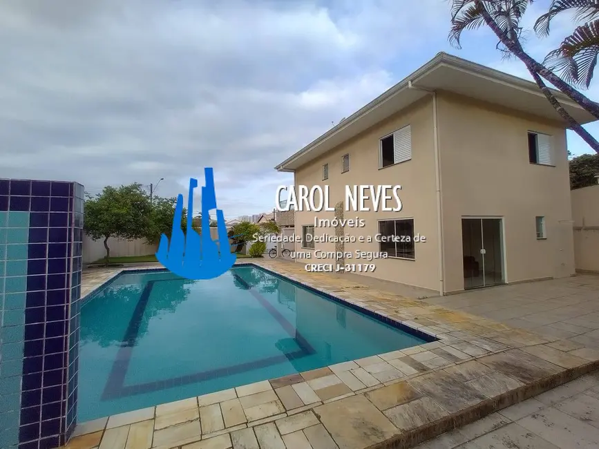 Foto 1 de Sobrado com 4 quartos à venda, 594m2 em Solemar, Praia Grande - SP