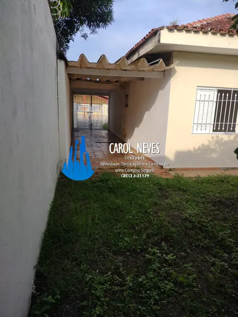Foto 1 de Casa com 2 quartos à venda, 121m2 em Mongagua - SP
