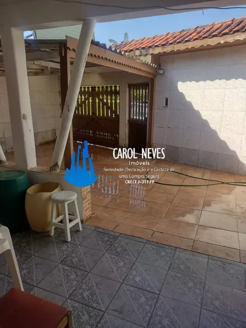 Foto 2 de Casa com 2 quartos à venda, 160m2 em Mongagua - SP