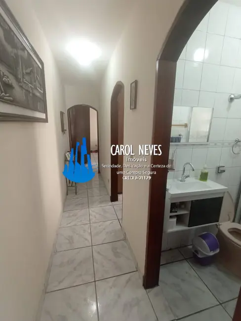 Foto 9 de Casa com 2 quartos à venda, 105m2 em Mongagua - SP